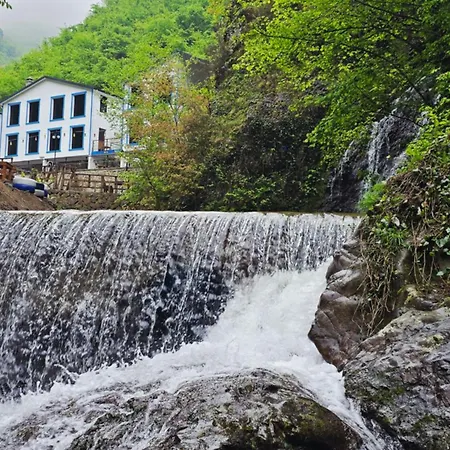 Muradland الوادي الأخضر Hotel